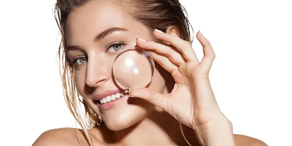 Posuňte svoju rutinu na novú úroveň: 6 najväčších trendov v starostlivosti o pleť roku 2024