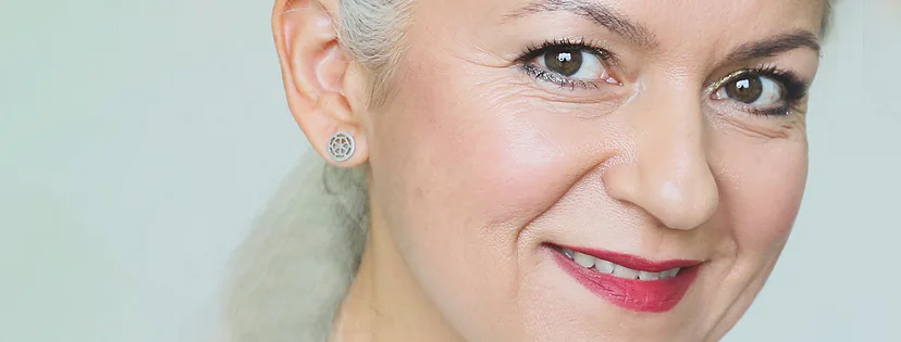 Aktuálny trend: Vyskúšajte žiarivé líčenie!
