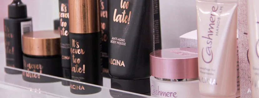 5 tipov, ako si usporiadať kozmetiku

