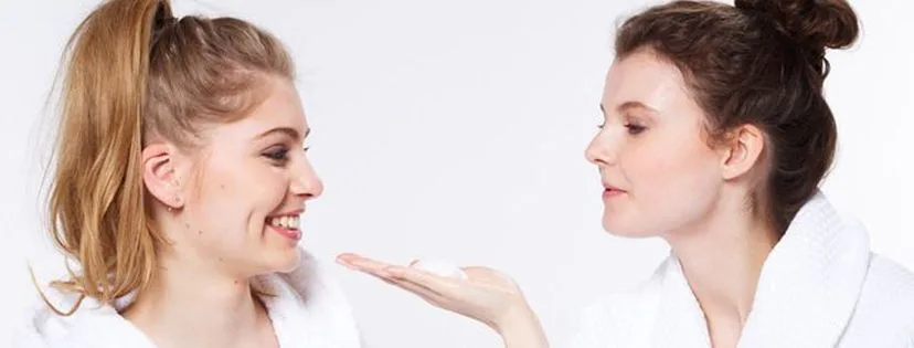 Prečo nikdy nechodiť do postele s make-upom?

